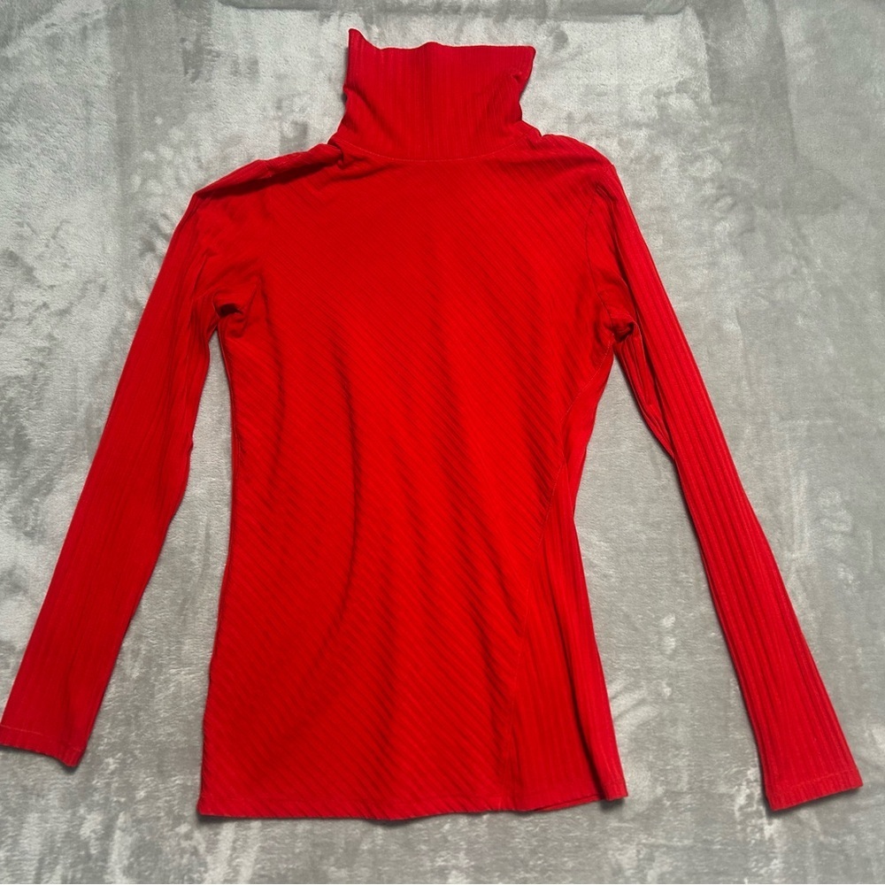 Athleta Essence Ribbed Turtleneck Long Sleeve Top Women’s XS Red